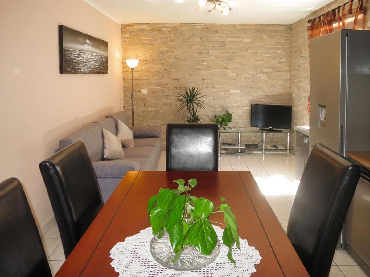 Holiday Home Bacani - Zad750 By Interhome Donji Karin Εξωτερικό φωτογραφία